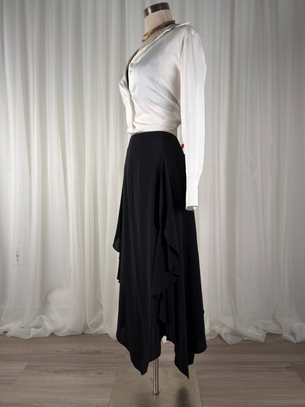 INC Ethereal Ruffle Handkerchief Hem Skirt Womens Black Medium NWT - Picture 2 of 6